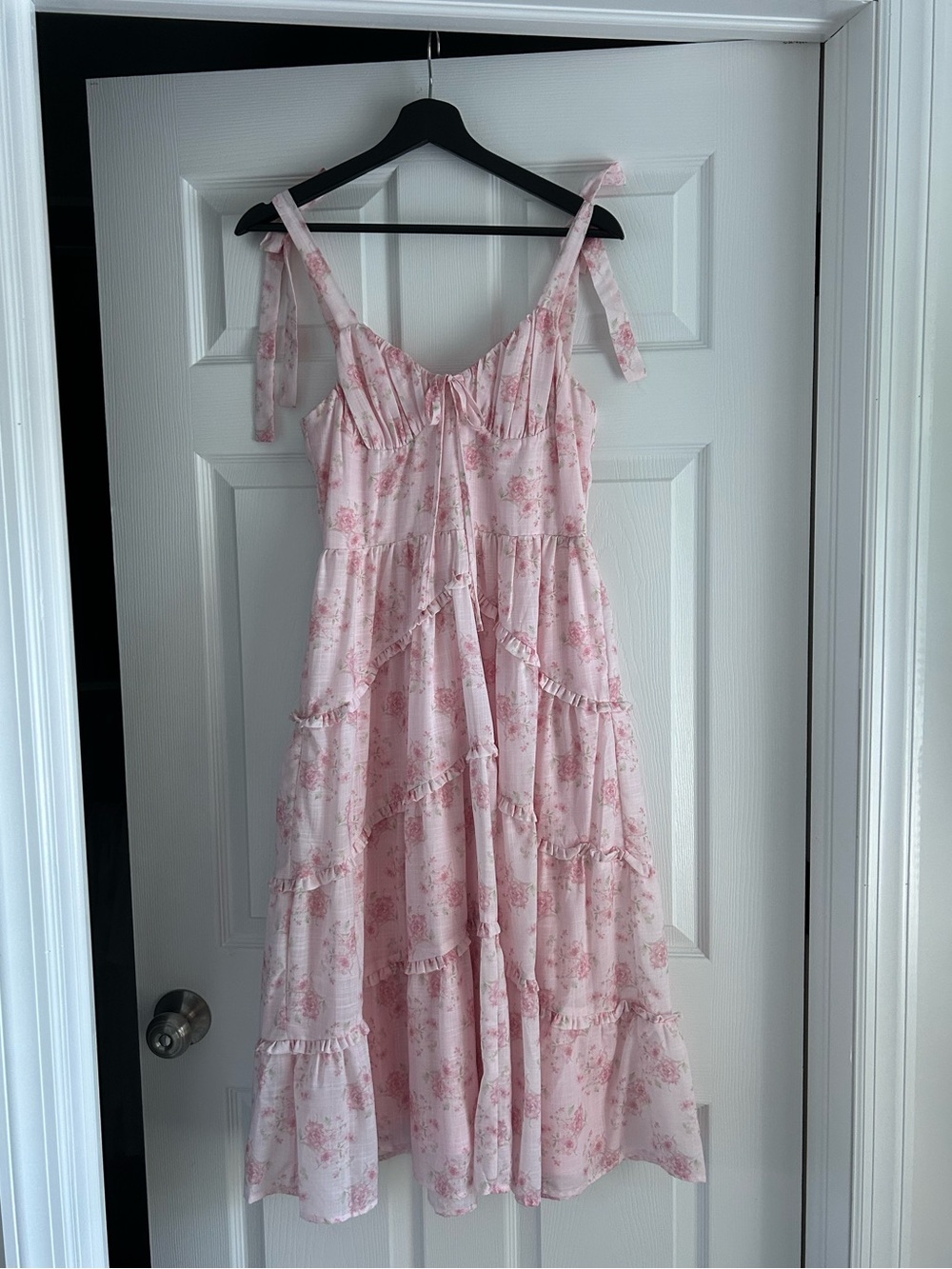 Lulus Unbelievably Darling Pink Floral Buster Tie-Strap Midi Dress - Picture 5 of 6